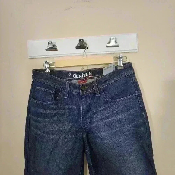 27. Denizen by levis bumuda Capri jeans size 10/32 - Picture 3 of 8